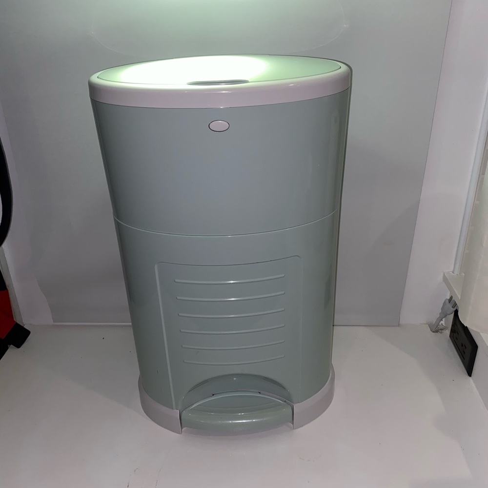 Dekor MINT Plus Diaper Pail